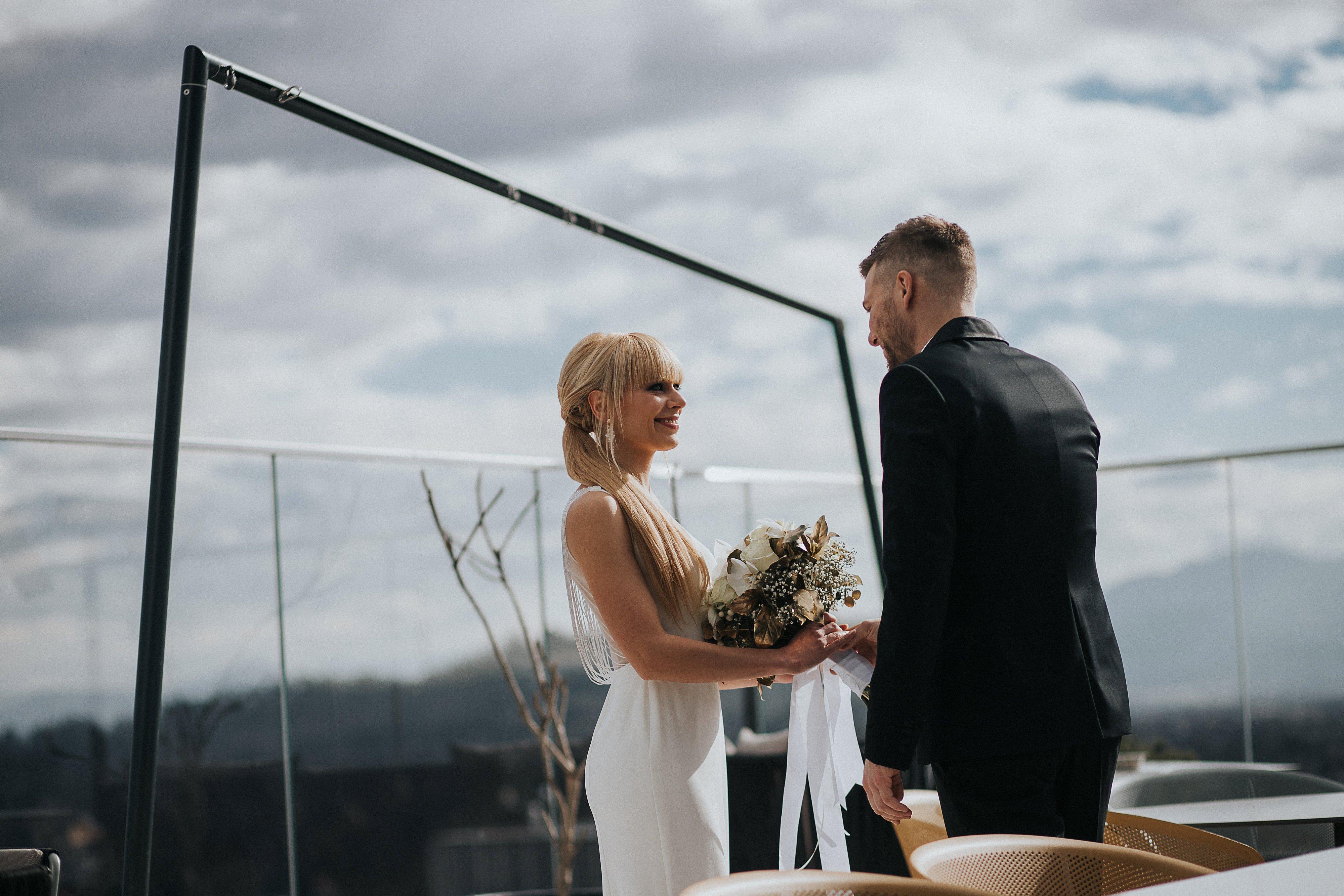 Intercontinental - Ljubljana By Ihg Hotel Exterior foto Wedding ceremony at the Sky Tower