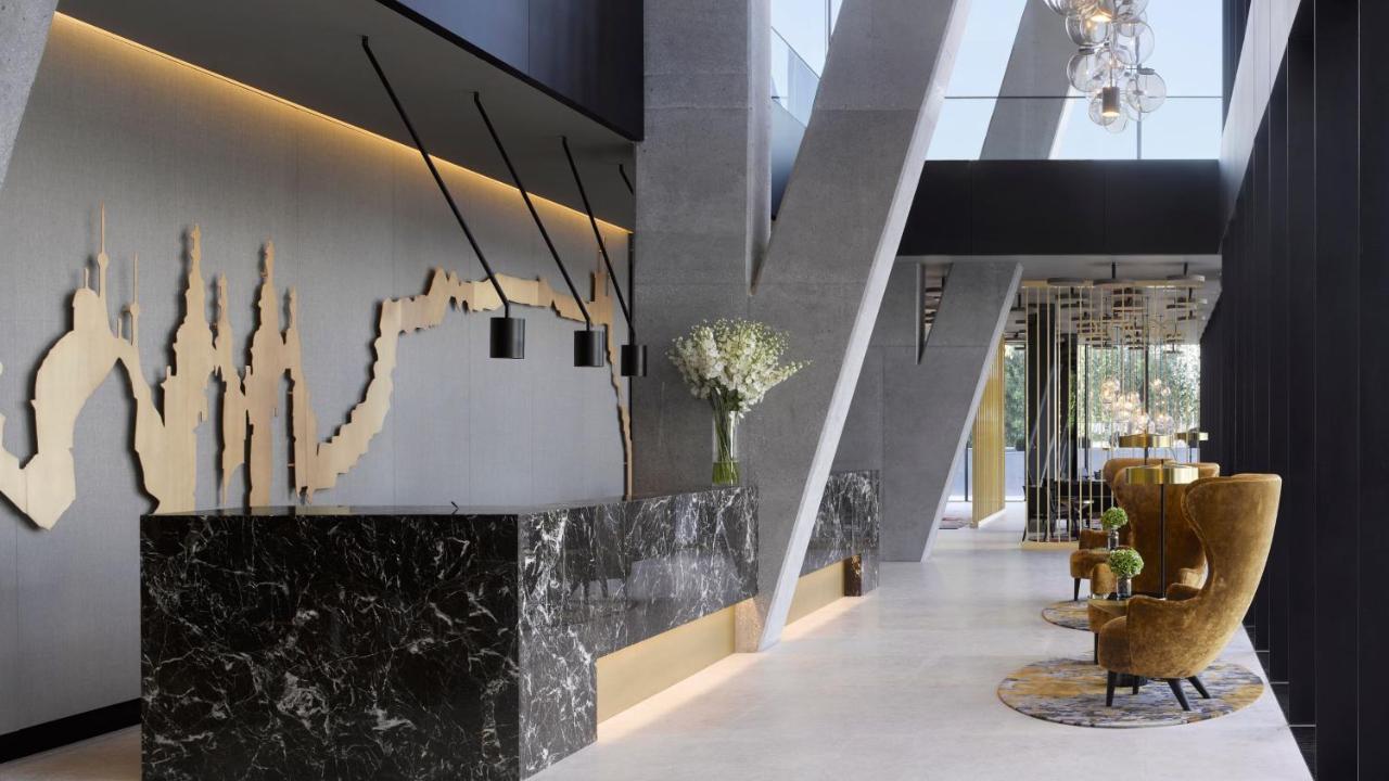 Intercontinental - Ljubljana By Ihg Hotel Exterior foto The lobby of the hotel
