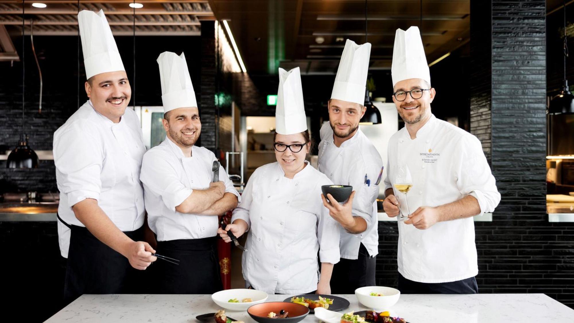 Intercontinental - Ljubljana By Ihg Hotel Exterior foto Culinary students at the International Culinary Center